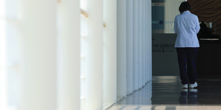 [속보] 한 총리 “정부, 의대 2000명 증원 숫자에 매몰되지 않아”