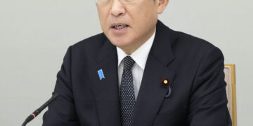 벚나무 들고 美 간 기시다… 안보협력 강화하며 ‘보통국가’ 가속