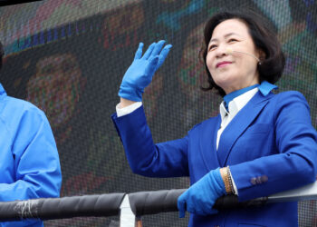 첫 여성 국회의장 거론 추미애 “의장은 중립 아니야”