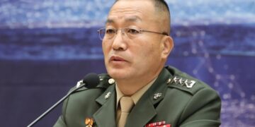 “말 못 하는 고뇌만 가득” 해병대사령관, 총선 뒤 지휘서신 왜?