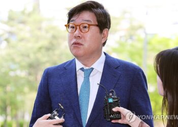 이화영 ‘검사실 술판’ 주장에 김성태 “전혀 사실 아냐”