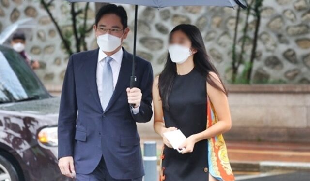 NGO 인턴 마친 이재용 막내딸…다음 행보에 관심 집중