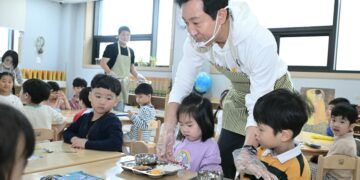 서울 육아 지원 예산 19만원 ‘최고 수준’… 경남 121원·전남 미편성 [대한민국 인구시계 ‘소멸 5분전’]