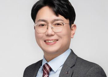 ‘안아 주고 싶다’ 제자에 편지 쓴 교총 회장 사퇴