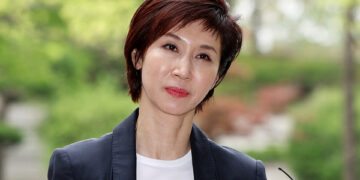 노소영 측 “나비, SK사옥 떠나겠다…최태원에 강한 유감”