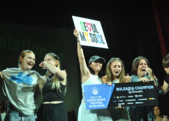 전쟁 뛰어넘은 K댄스 우정… 장밋빛 결실 이뤄 냈다