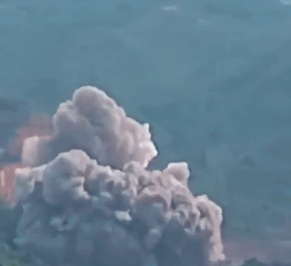 고꾸라진 中로켓… 발사 20여초만에 ‘픽’(영상)