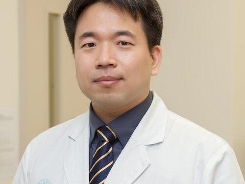 휴진 대신 물과 소금만 먹으며 수술…“환자들에게 미안해서”