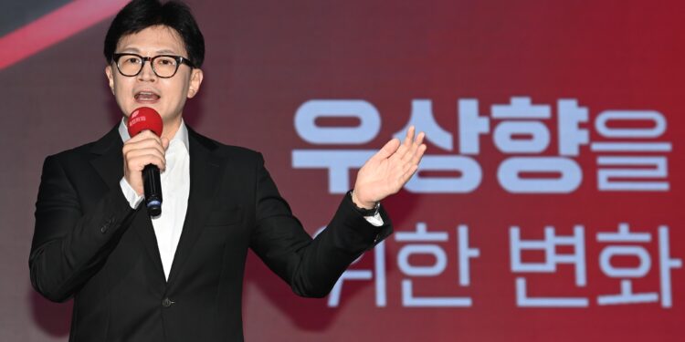 한동훈 “사과 요구에 사퇴 연판장 구태…취소 말라, 국민 보게 하자”