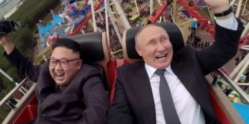 김정은과 푸틴, 달달한 놀이공원 데이트…알고보니 ‘반전’