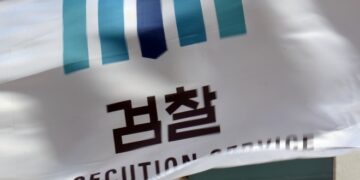 [단독] 최 목사가 ‘제2 민원인’ 주장한 행정관 2명 “당시 업무 보고하려고 김 여사 사무실 방문”