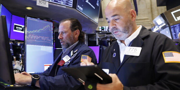 테슬라 치솟고 이차전지는 고전… 美 증시 벌써 ‘트럼프 트레이드’