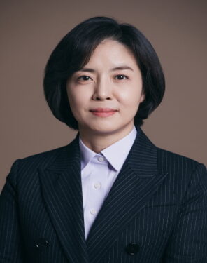 아빠 돈으로 주식 사서 아빠에게 되팔아, 시세 차익 63배 남긴 이숙연 후보자 딸