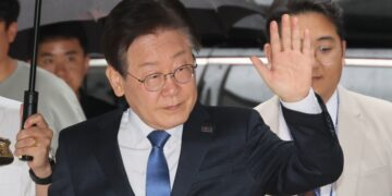 ‘쌍방울 대북송금’ 관련 이재명 첫 재판, 다음달 27일 수원지법에서 열려