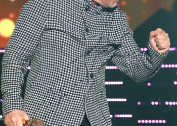 가수 나훈아 마지막 콘서트 일정 공개…“남아 있는 혼 모두 태우겠다”