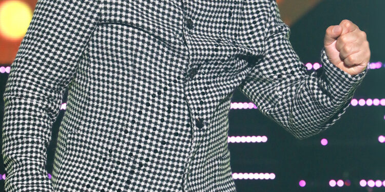 가수 나훈아 마지막 콘서트 일정 공개…“남아 있는 혼 모두 태우겠다”