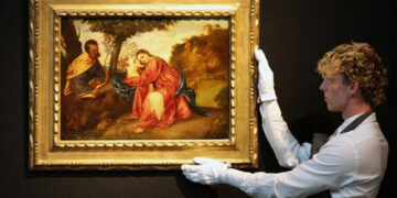 비닐봉지 담겨 굴러다니더니 308억원 낙찰…무슨 그림이길래