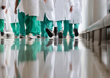 정부 “하반기 전공의 모집 9일 재개…사직 레지던트 복귀 1주 새 2배↑”