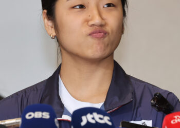 ‘안세영 전담팀’ 안 되나요… 협회·대표팀엔 ‘악재’