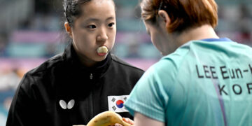 ‘32년 만의 멀티 메달’ 신유빈, 한국 탁구 에이스로 자리매김하다