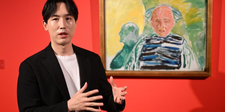 “뭉크의 인간적 서사에 집중… 빨간 옷 입고 ‘인생샷’도 남기길”