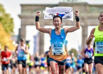 ‘한국 남성 최연소’ 세계 6대 마라톤 완주한 삼성맨