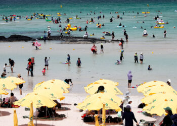 벌써 23일째… 다음주도 잠 못 이루는 서울의 밤