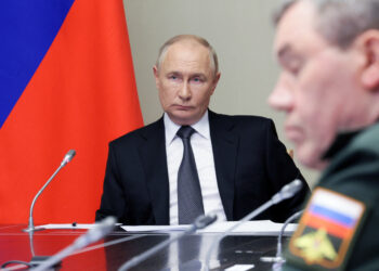 “내 아들 살려내라”…전쟁 위기 러시아인들, 푸틴 향해 분노