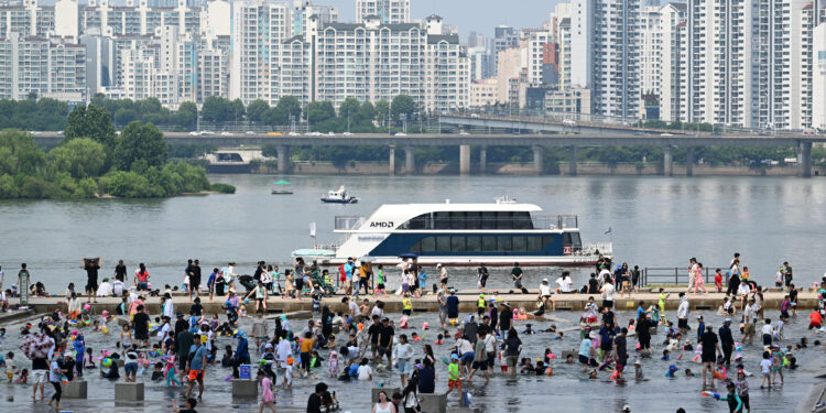 끓어오르는 지구…“올해 7월, 175년 관측 역사상 가장 더웠다”