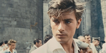 ‘가장 아름다운 남자’ 알랭 들롱… 태양 곁으로