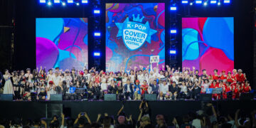 하노이 중심에 K팝 흐르자 글로벌 관객 3만명 한국어 떼창