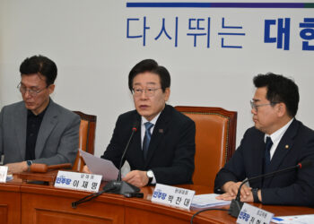 ‘이재명표 실용’ 힘 싣는 野, 상속세 일괄 8억·배우자 10억 공제 추진