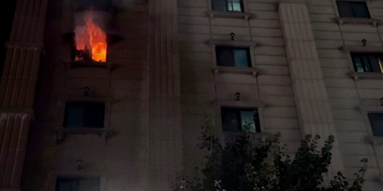 [속보] 부천 호텔 화재로 7명 사망…부상 11명 중 3명은 중상