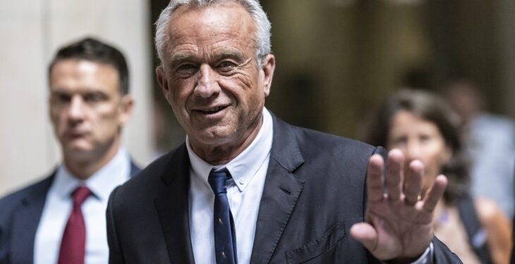 美 ‘제3후보’ 케네디 “트럼프 지지”… 트럼프 “나이스”