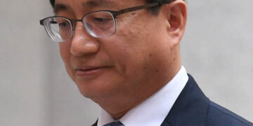 檢 ‘국회 거짓해명’ 김명수 전 대법원장 비공개 소환