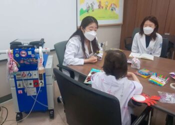 [단독]상어 같던 심장보조장치도 친구로… 놀이로 ‘몸과 맘’ 어루만지다[희귀질환아동 리포트: 나에게도 스무살이 올까요]