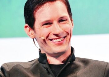 ‘텔레그램 구하기’ 나선 러시아 “창업자 두로프 체포 배후는 美”