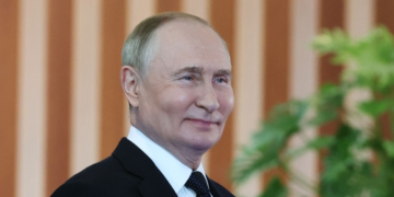 “점심시간에 직장에서 성관계해라” 푸틴의 황당한 요구 왜?