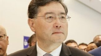 中 ‘전랑외교’ 상징 친강, 국영 출판사 한직으로 밀렸다