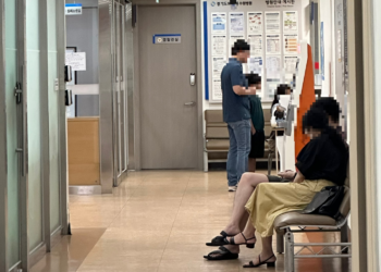 [르포]“명절에 아픈 게 우리 가족 일이 됐네요”…추석 연휴, 병원 찾는 환자 및 보호자들 속앓이