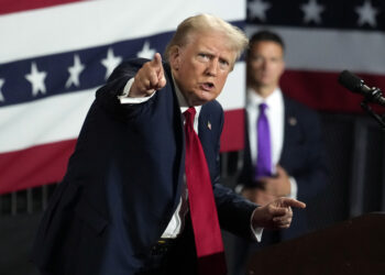 트럼프 암살 시도 용의자, 골프장서 12시간 기다려…경호실패 논란