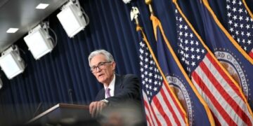 저축은 길게 굴리고 금·채권은 움켜쥐고 성장·배당株 살피고