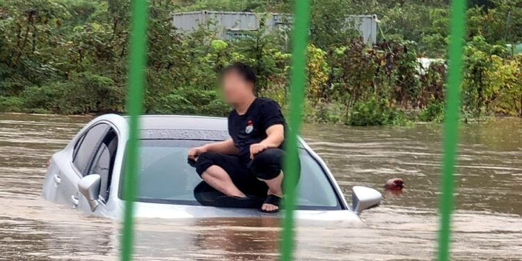 [단독] ‘530㎜ 가을 물폭탄’ 퍼붓는데… 비 예보, 4년 전보다 뒷걸음질