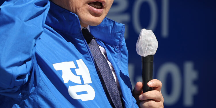 정근식 “학습진단센터 설치” vs 조전혁 “초등 지필평가 부활”