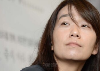 찬쉐 수상 불발됐지만…中 “한강, 중국서 한국문학 인기 이끌어”