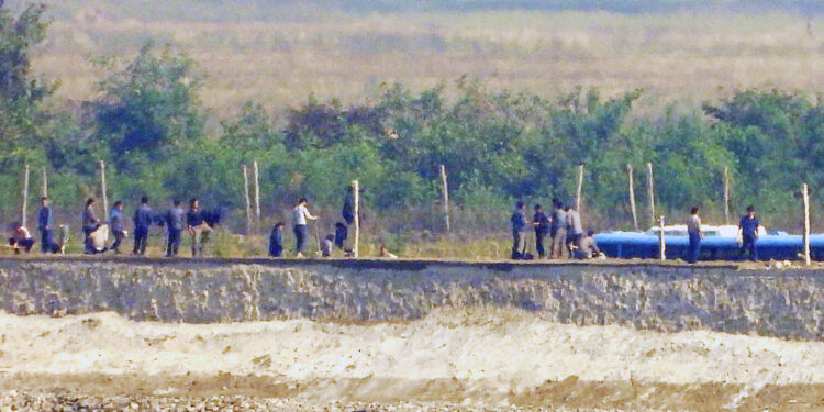 한미일 협공, 北제재 감시망 켠다