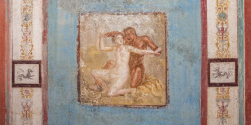 침대 위 벌거벗은 男女 성관계 그림이 집안에… ‘화산 도시’서 발굴된 2000년 전 유적