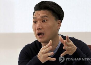 학대받던 韓입양아, 37년 살던 美서 추방…“한국 정부도 책임 있다” 호소