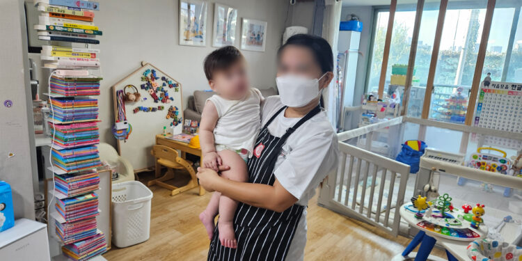 이번에는 베트남에서?…“외국인 가사관리사 확대 검토 중”