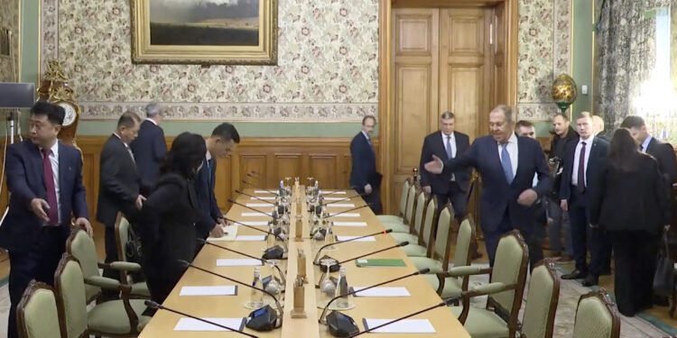 北최선희 “‘승리의 날’까지 러시아 동지들의 곁 지킬 것”